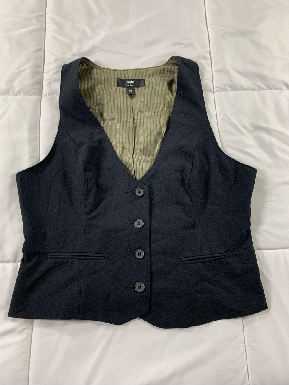 Pre loved MOSSIMO stretch vest unisex size M